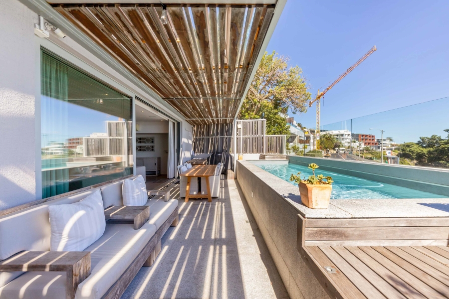 2 Bedroom Property for Sale in Camps Bay Western Cape